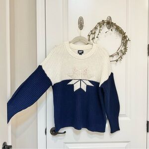 LANDS’ END Woolblend Snowflake Sweater Size M, EUC